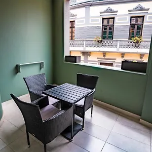 El Puente I- Airport 8,1k Apartamento