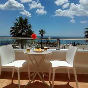  Apartment Nuevo Roca Chica, Primera Linea Playa,torremolinos Spain